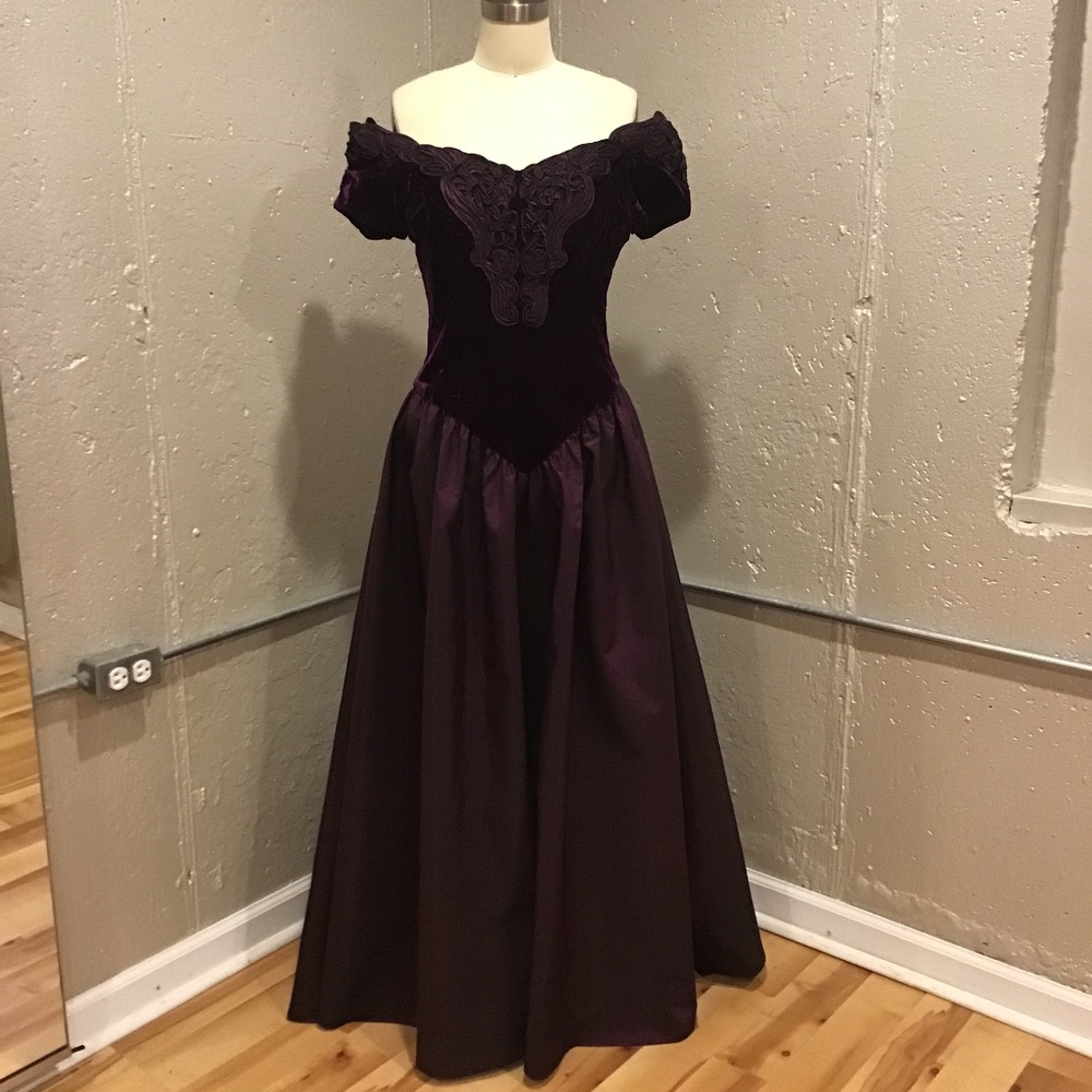 Vintage Alfred Angelo